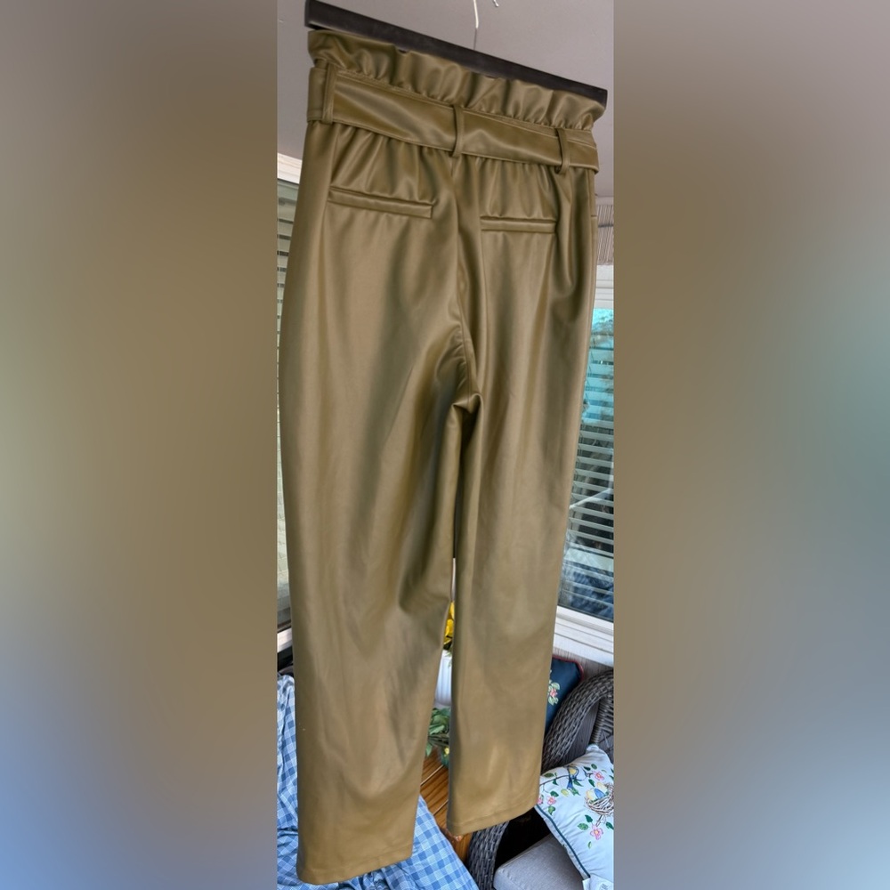 Who What Wear Paperbag Waist Faux Leather Pants - Picture 10 of 11